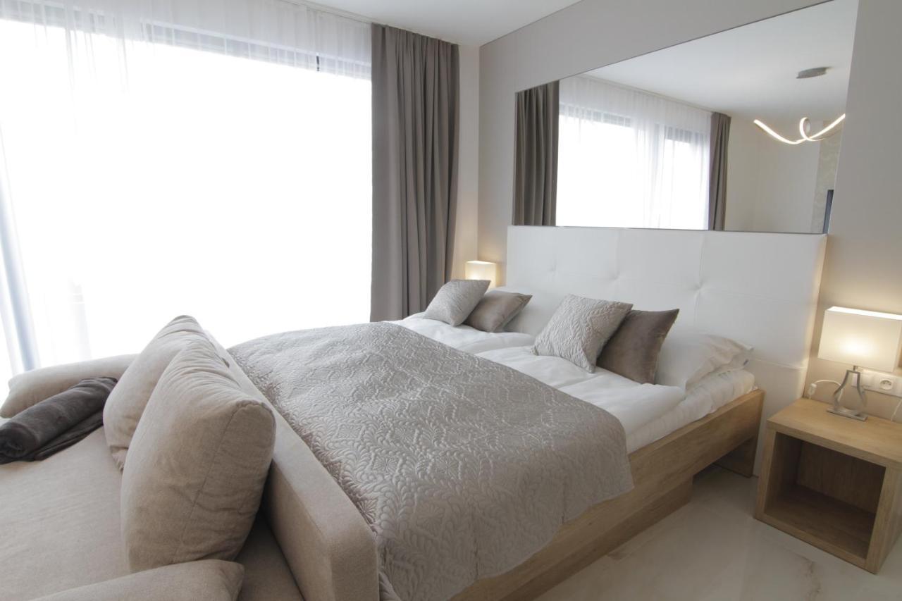 Apartmany Rose Mikulov Exterior photo